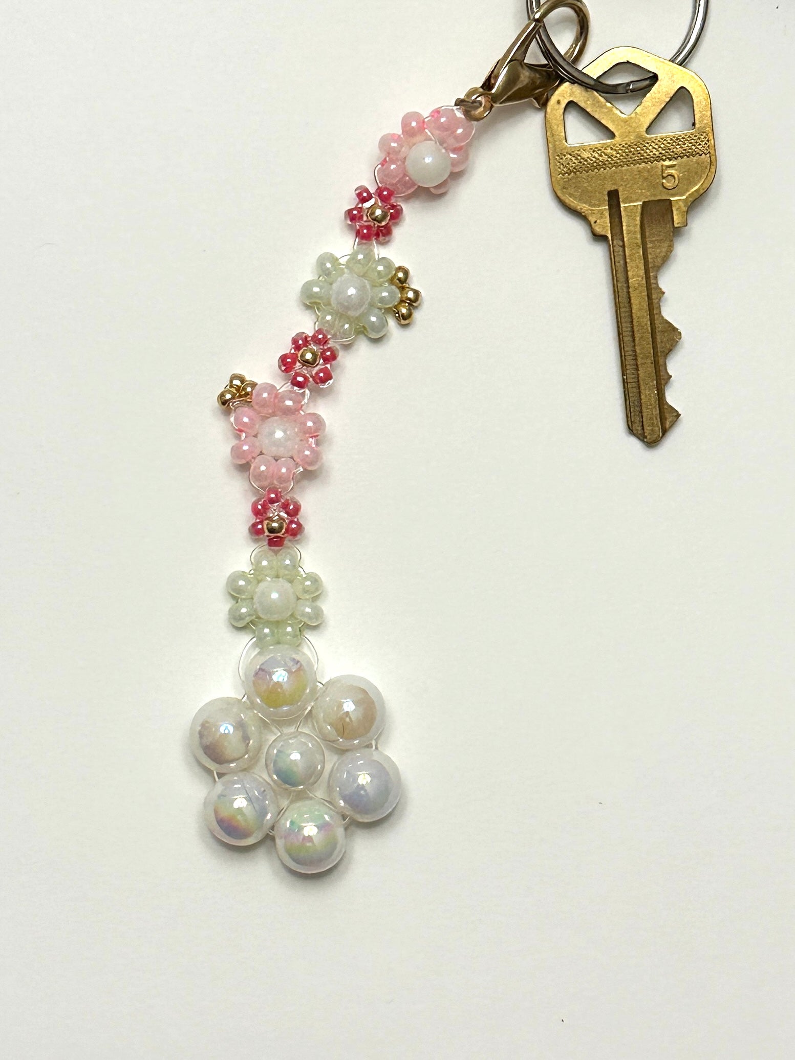 Pearly Floral Keychain / Bag Charm