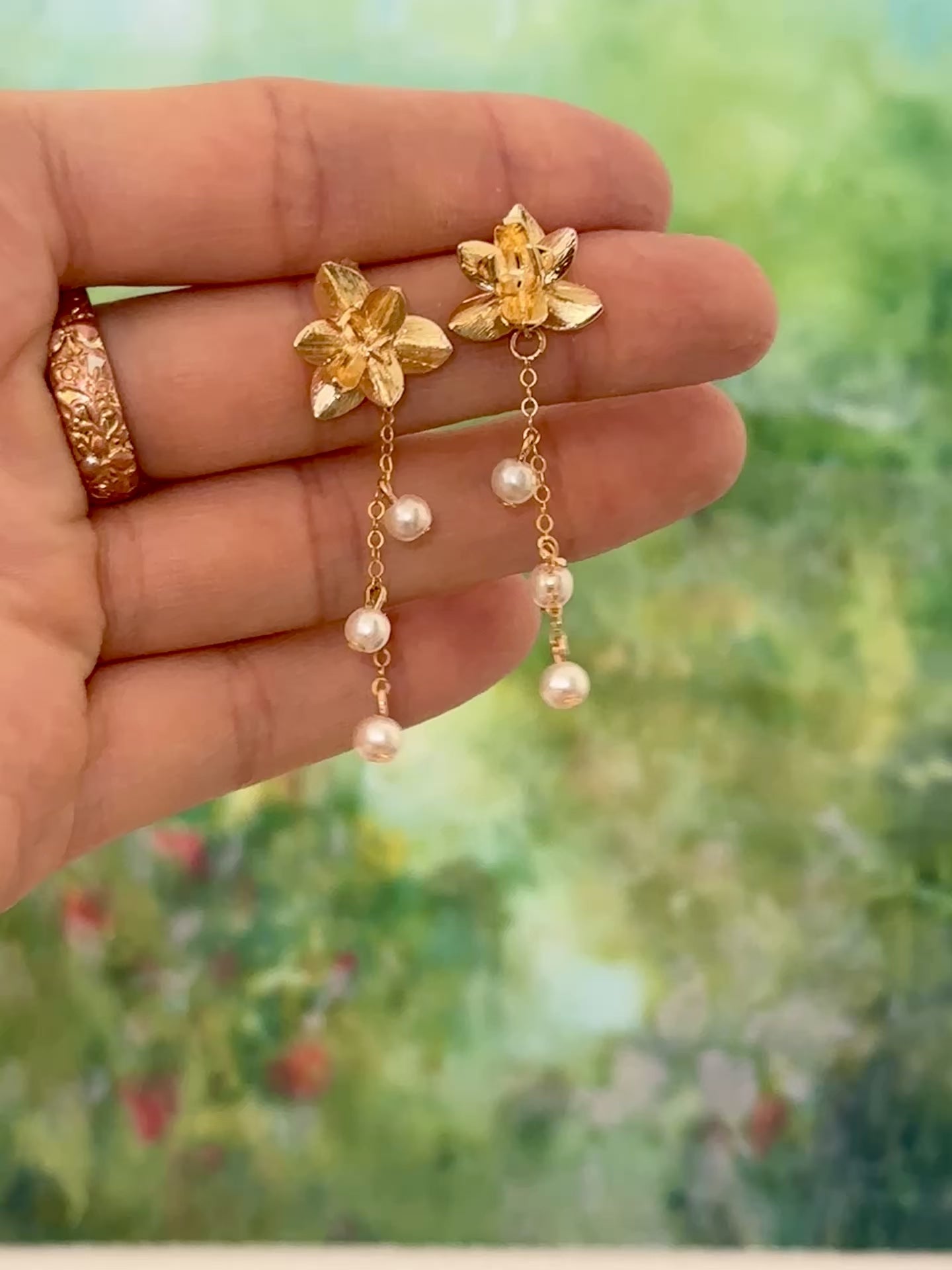 Magnolia Pearl Earrings